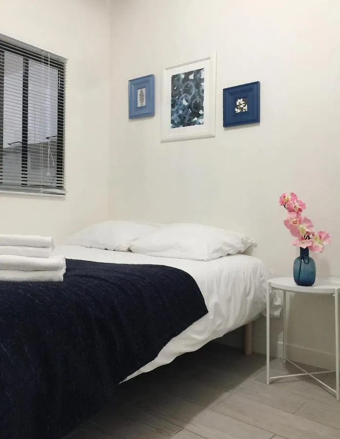 Appartements Au Coeur Du Marais Parigi 0*,